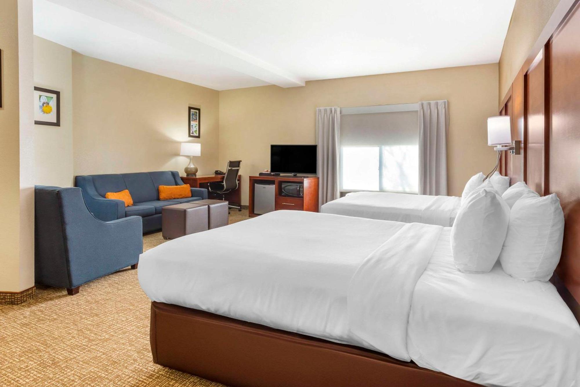 คอมฟอร์ท สวีท วิลสัน - ไอ - 95 Hotel ภายนอก รูปภาพ
