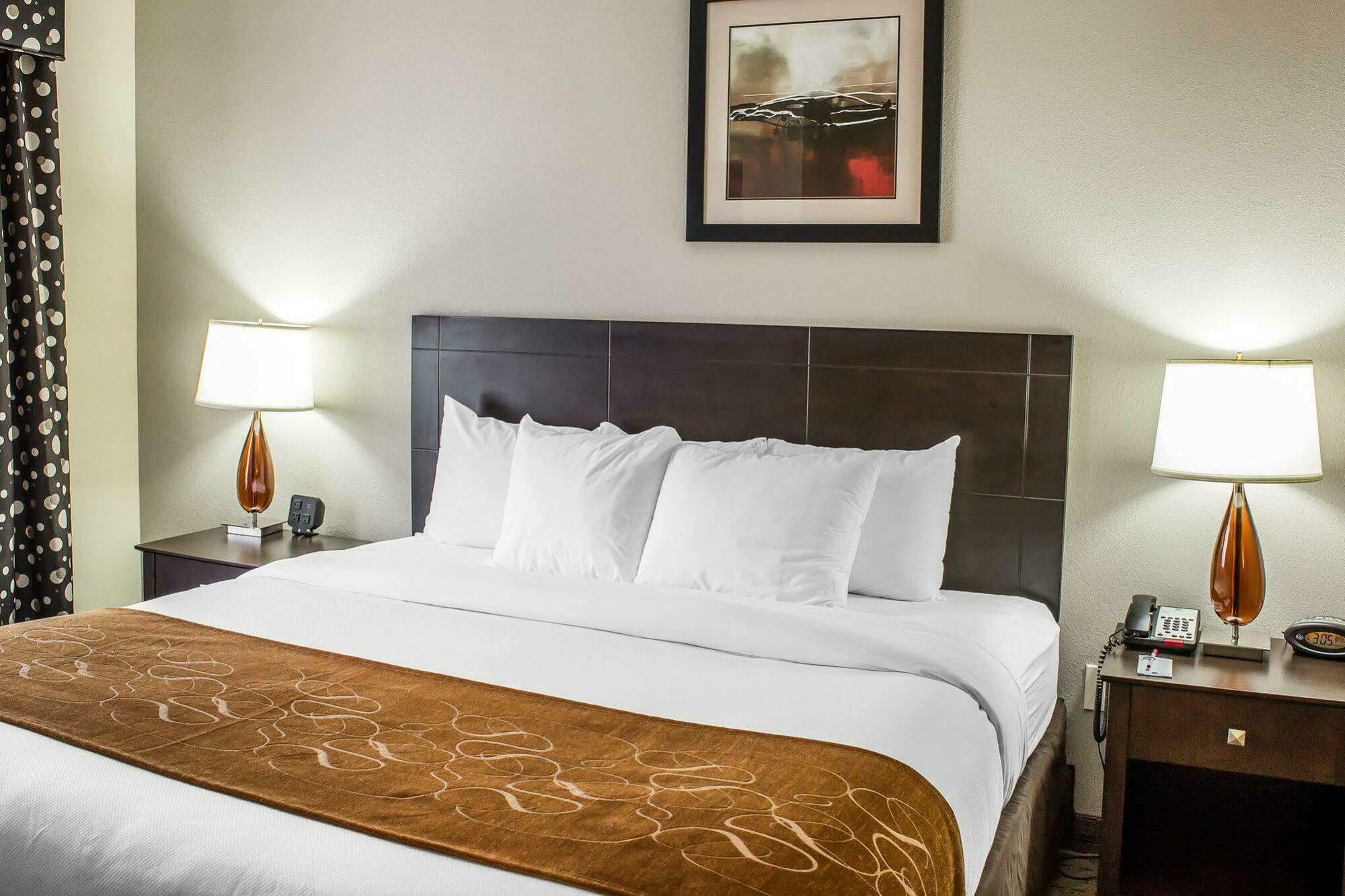 คอมฟอร์ท สวีท วิลสัน - ไอ - 95 Hotel ภายนอก รูปภาพ